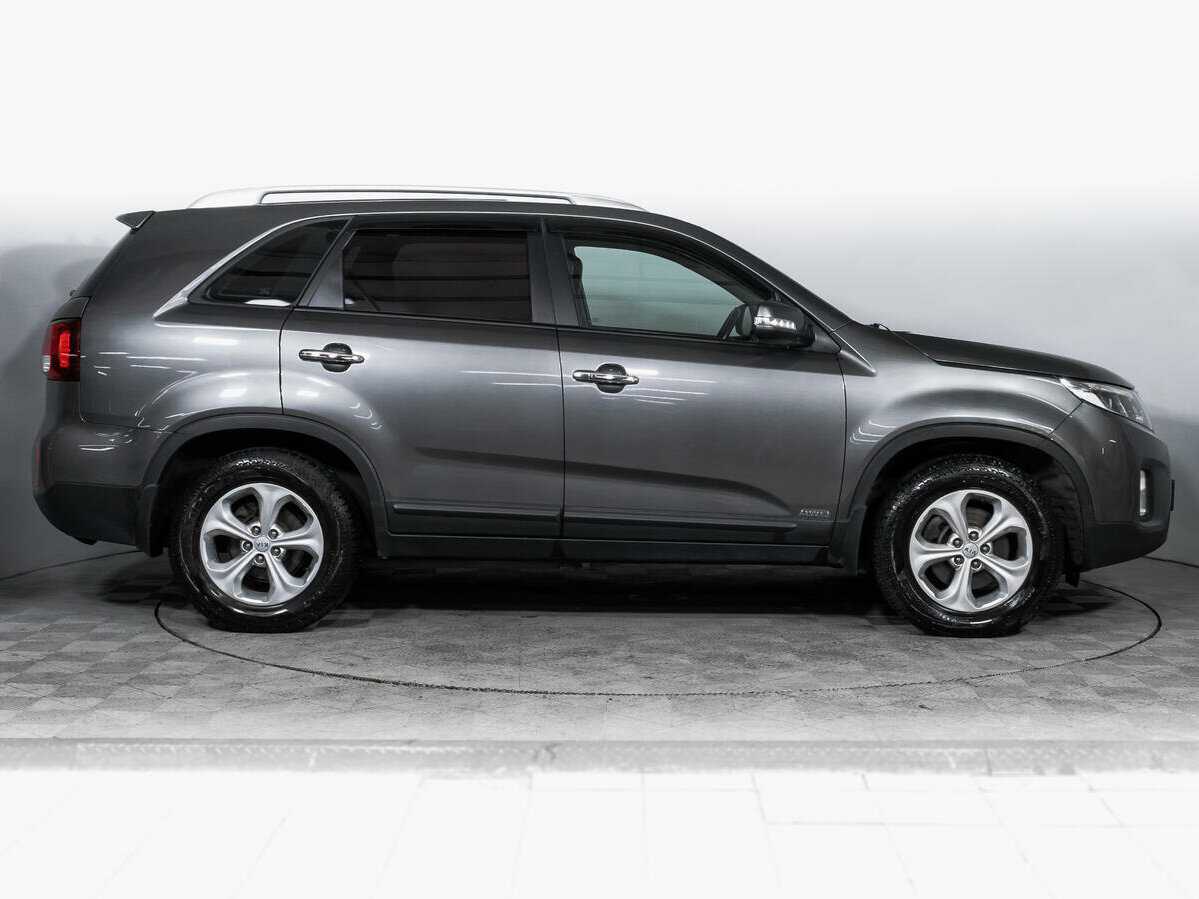 Б/У Киа Соренто 2018 года. Фото: #3