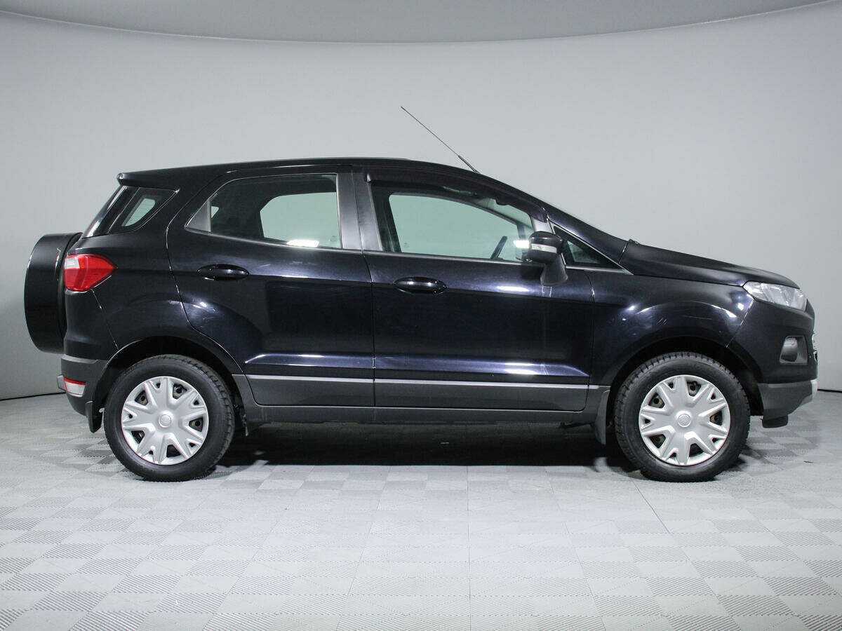 Б/У Форд ЭкоСпорт 2015 года. Фото: #3