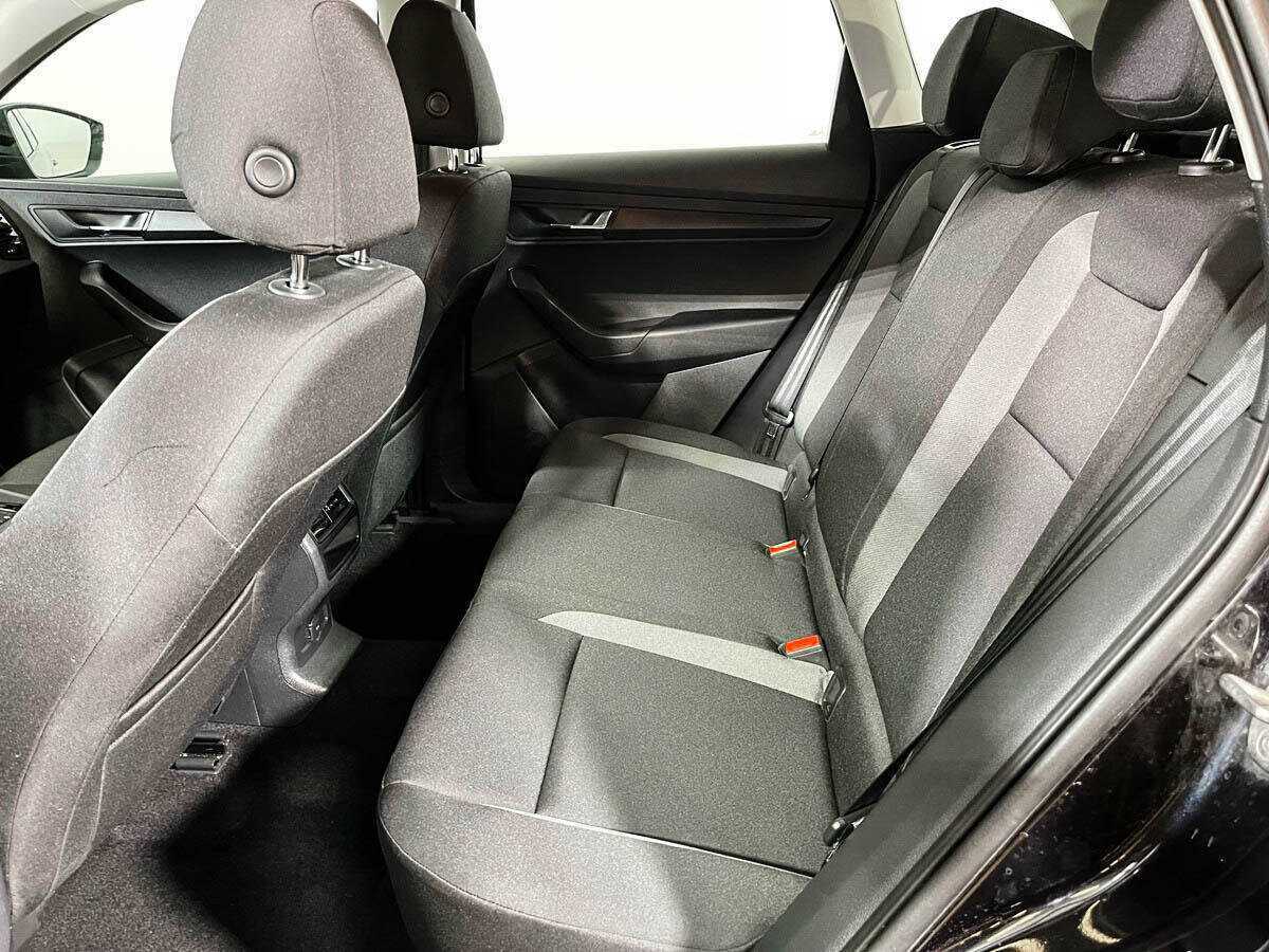 Б/У Шкода Карок 2021 года. Фото: #7