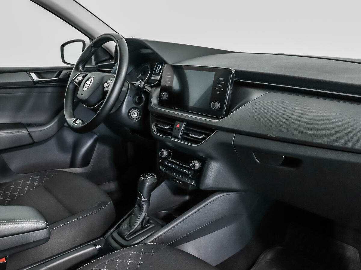 Б/У Шкода Рапид 2021 года. Фото: #10