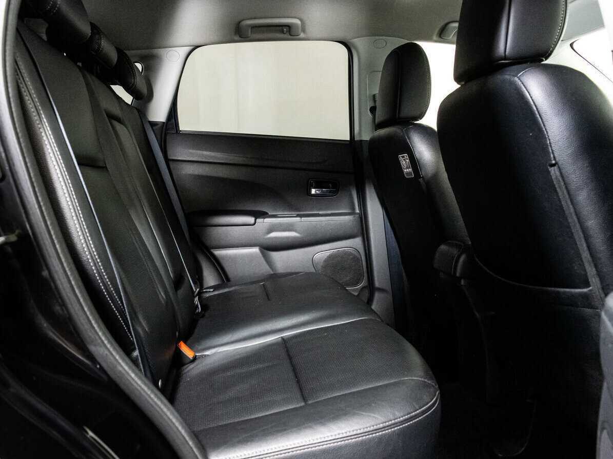 Б/У Митсубиши АС-Икс 2012 года. Фото: #14