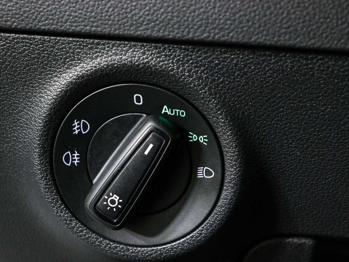 Б/У Шкода Карок 2020 года. Фото: #16