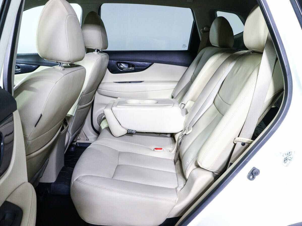 Б/У Ниссан Икс-Трейл 2019 года. Фото: #9