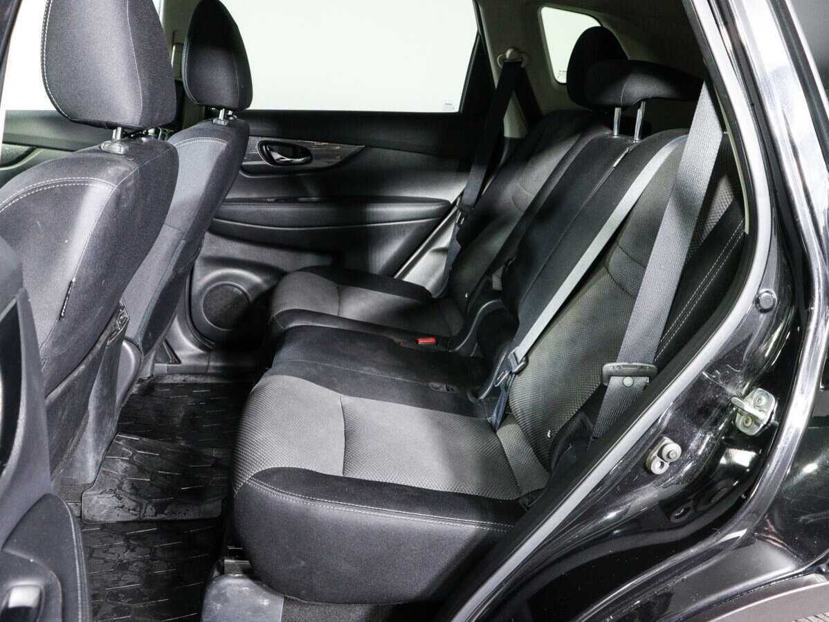 Б/У Ниссан Икс-Трейл 2018 года. Фото: #9