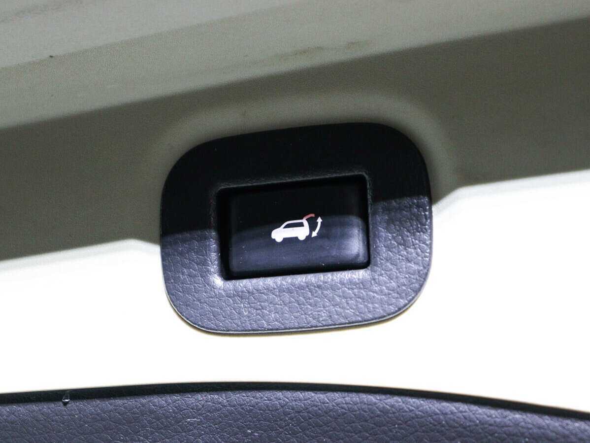 Б/У Ниссан Икс-Трейл 2018 года. Фото: #15