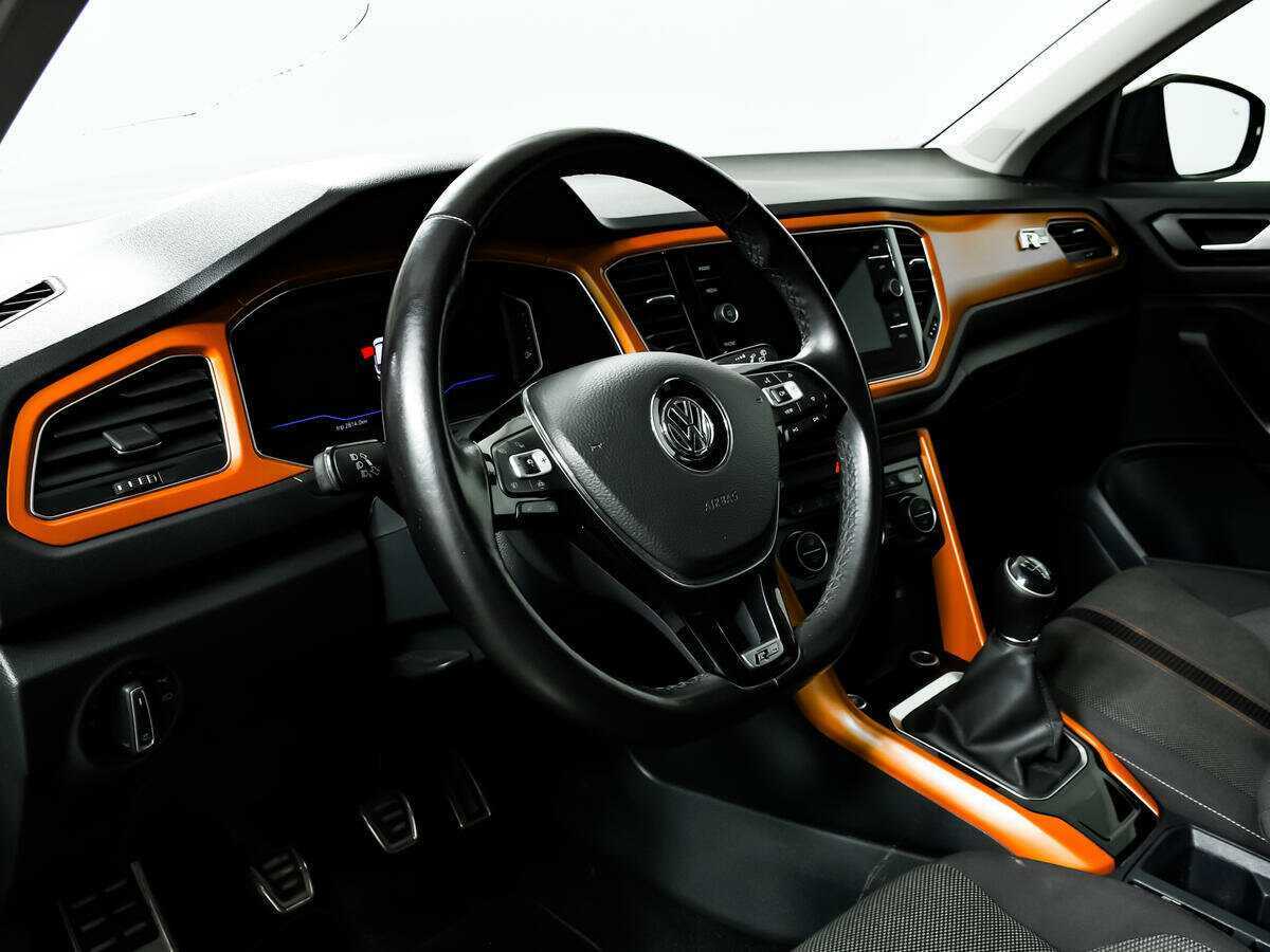 Б/У Фольксваген Т-Рок 2018 года. Фото: #12