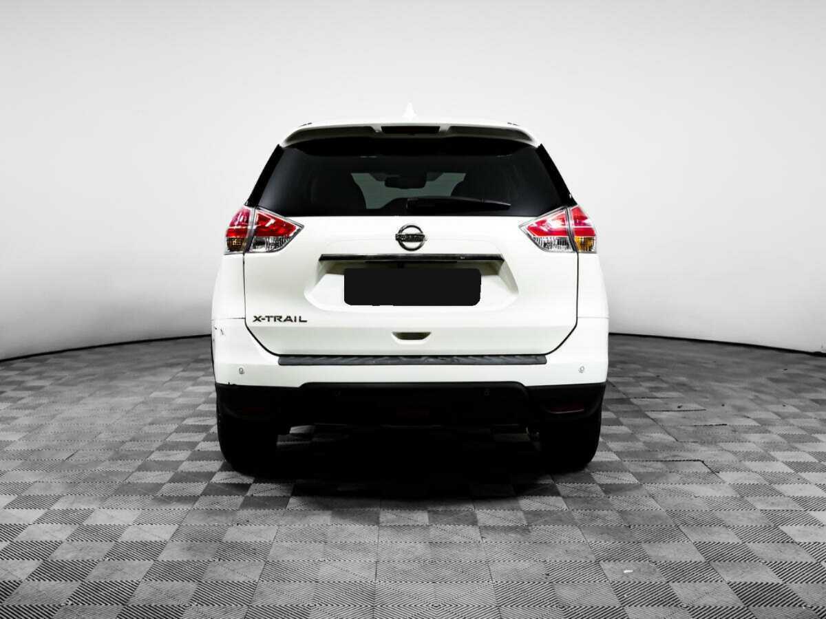 Б/У Ниссан Икс-Трейл 2017 года. Фото: #4