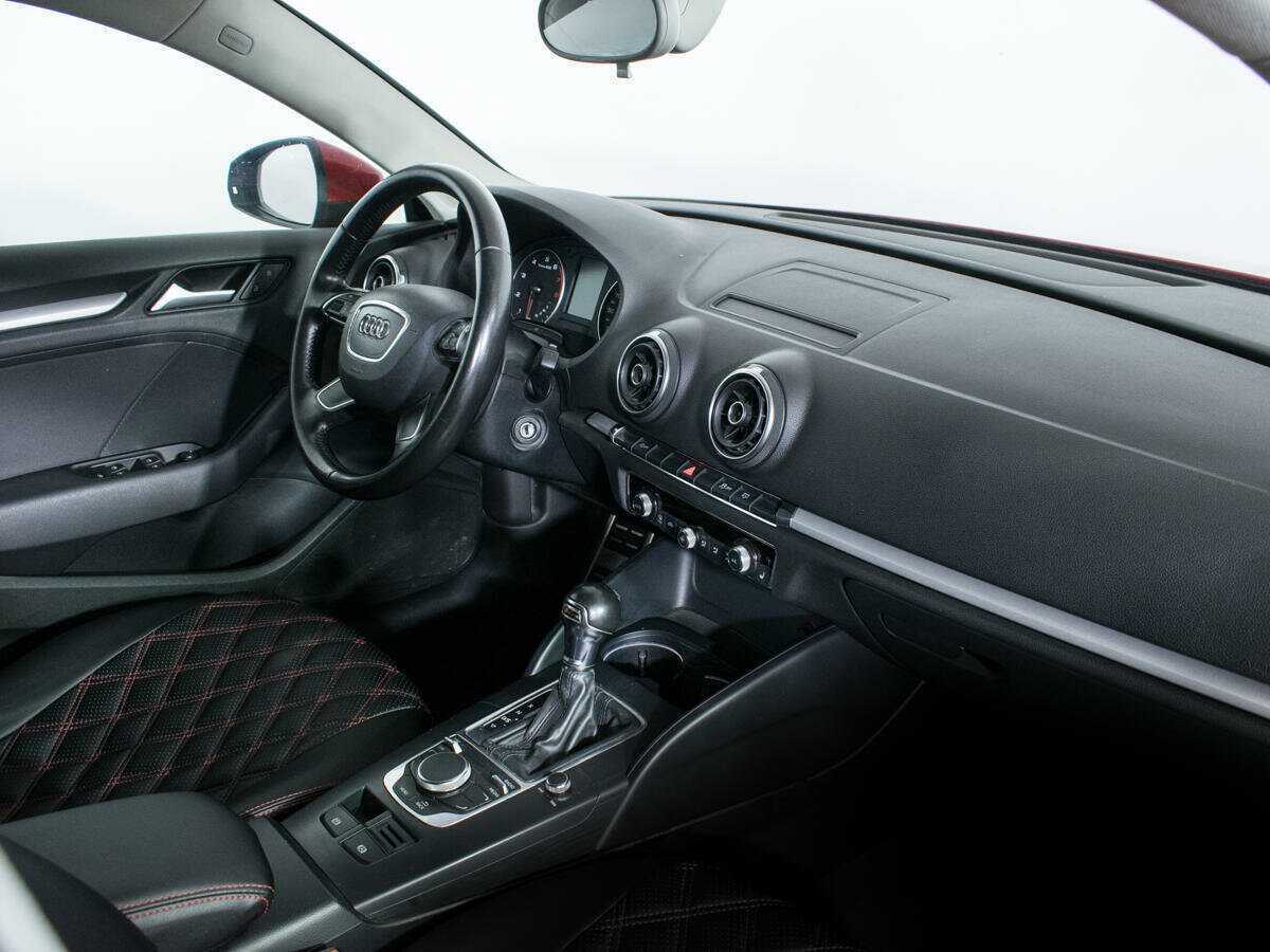 Б/У Ауди А3 2013 года. Фото: #8