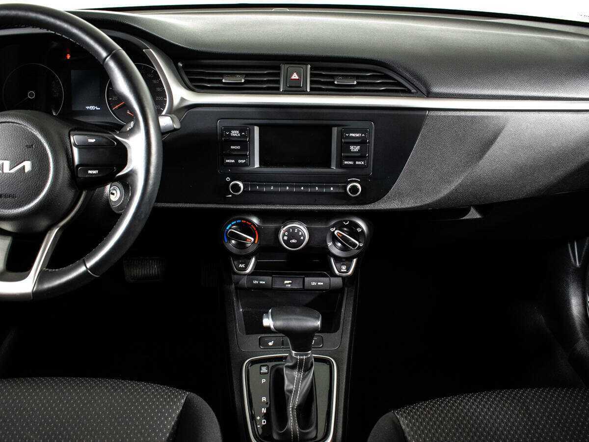 Б/У Киа Рио 2021 года. Фото: #10