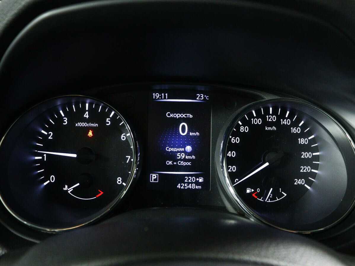 Б/У Ниссан Икс-Трейл 2019 года. Фото: #8