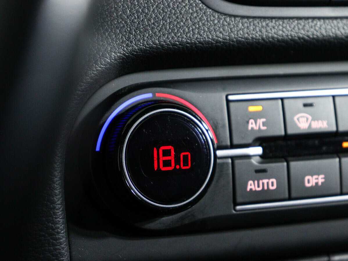 Б/У Киа Сид 2021 года. Фото: #19