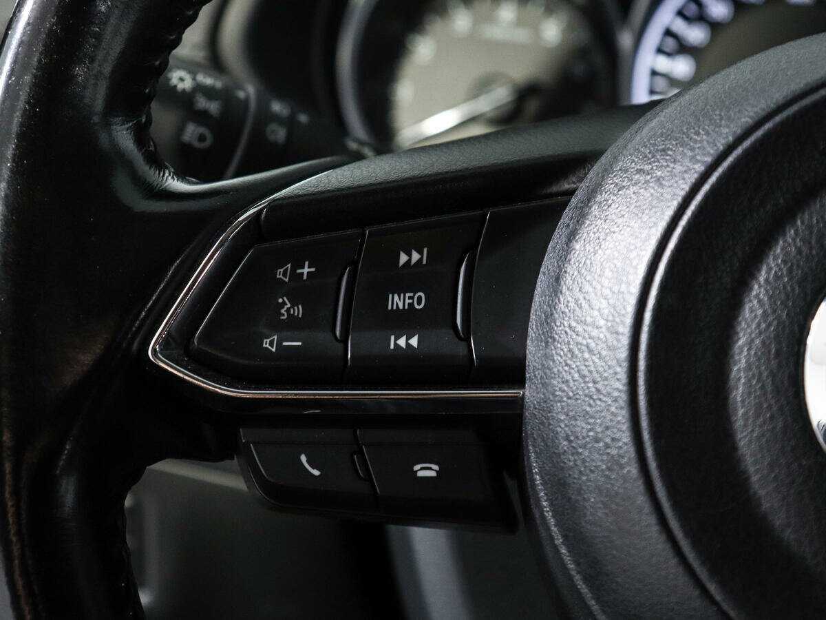 Б/У Мазда Ц-Икс-5 2017 года. Фото: #16