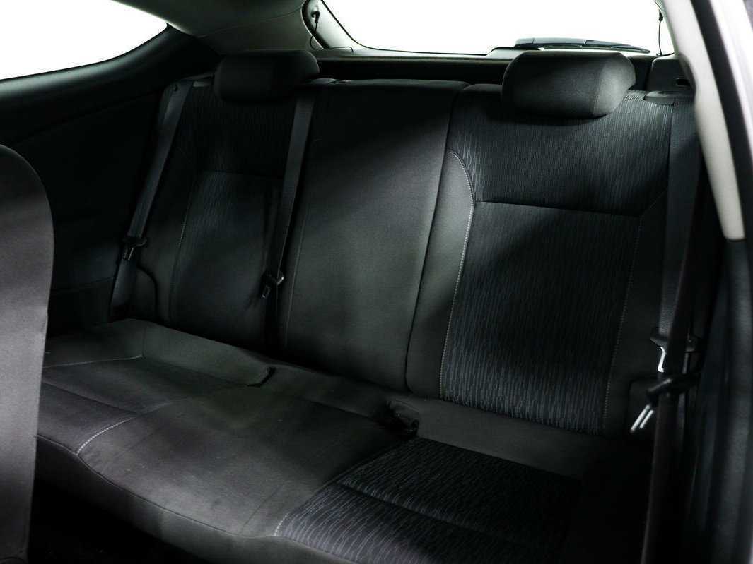 Б/У Опель Астра 2012 года. Фото: #11