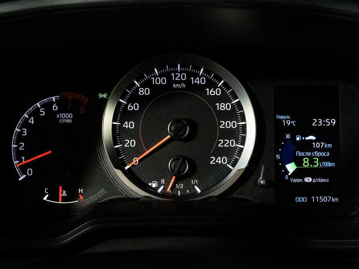 Б/У Тойота Королла 2020 года. Фото: #16