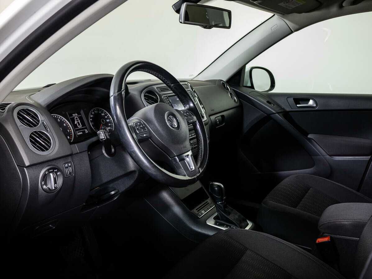 Б/У Фольксваген Тигуан 2013 года. Фото: #8