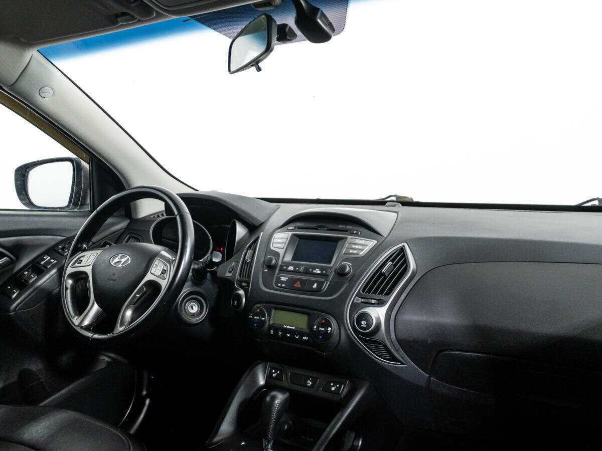 Б/У Хендай ай-икс35 2014 года. Фото: #8