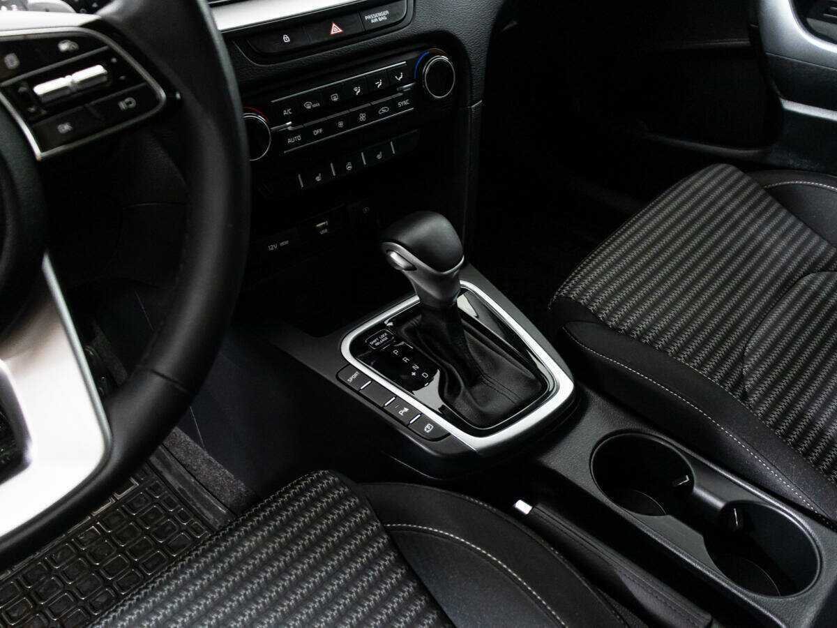 Б/У Киа Сид 2022 года. Фото: #16