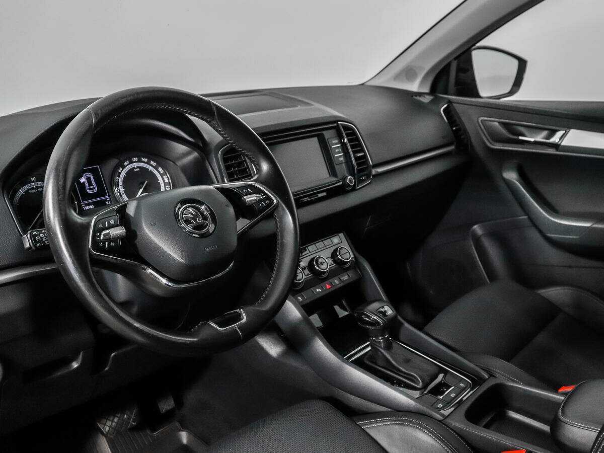 Б/У Шкода Карок 2021 года. Фото: #8