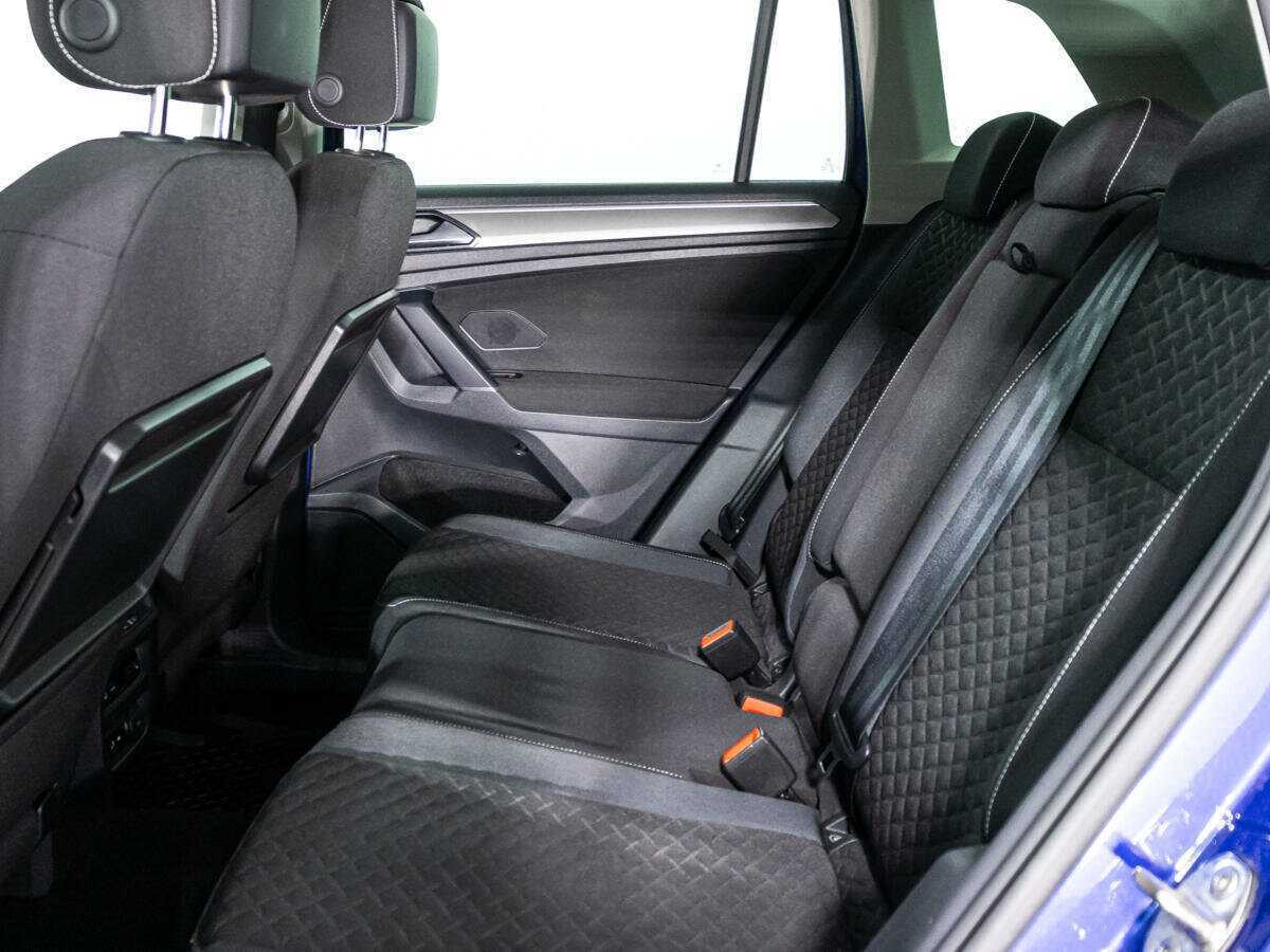 Б/У Фольксваген Тигуан 2018 года. Фото: #9