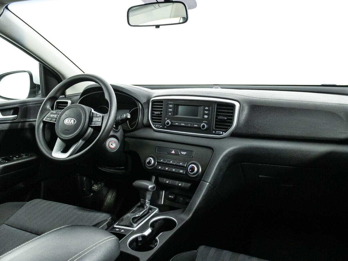 Б/У Киа Спортейдж 2020 года. Фото: #8