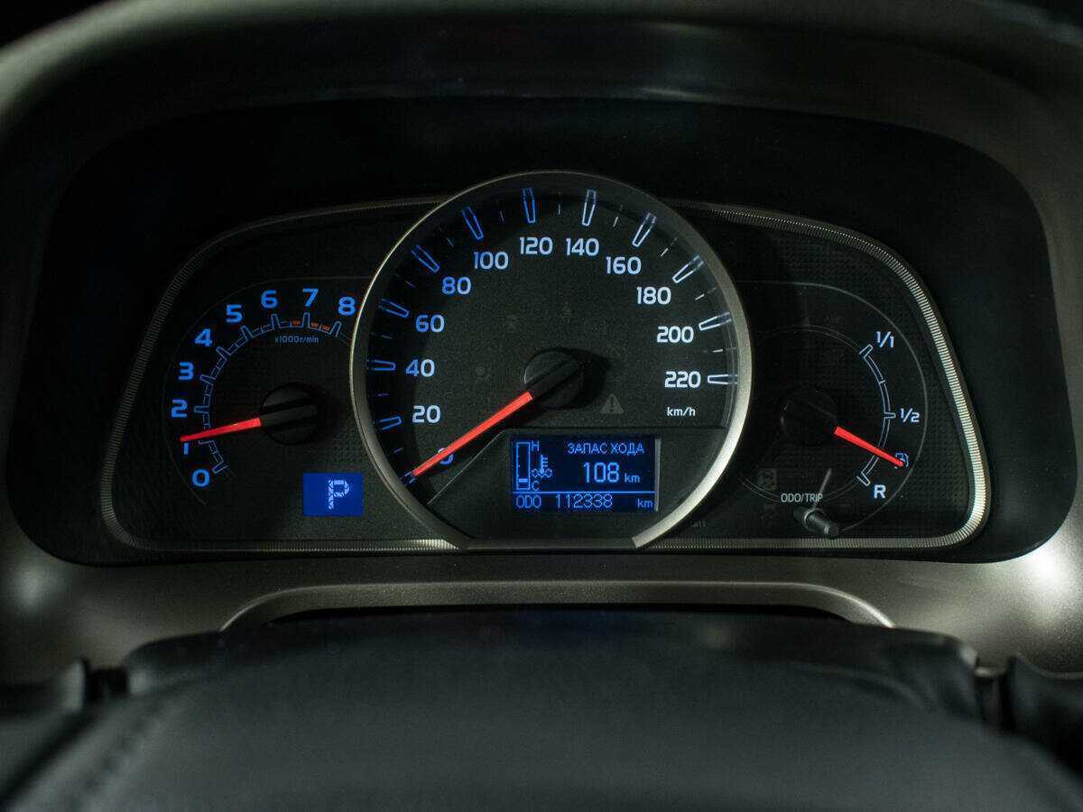 Б/У Тойота Рав4 2015 года. Фото: #10