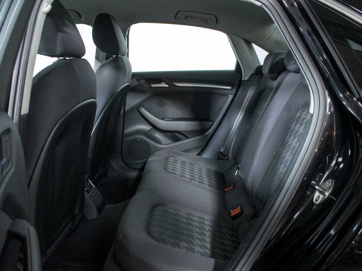 Б/У Ауди А3 2014 года. Фото: #9