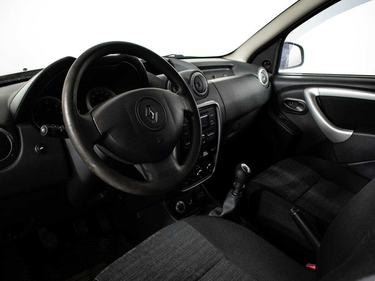 Б/У Рено Дастер 2012 года. Фото: #12