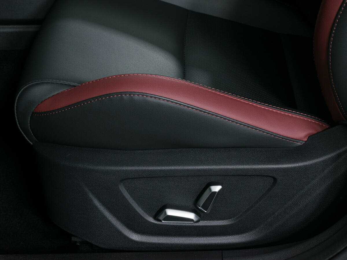 Б/У Джили Кулрэй 2023 года. Фото: #19