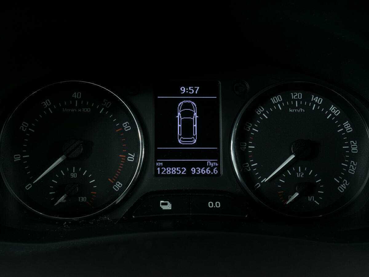 Б/У Шкода Фабия 2013 года. Фото: #10