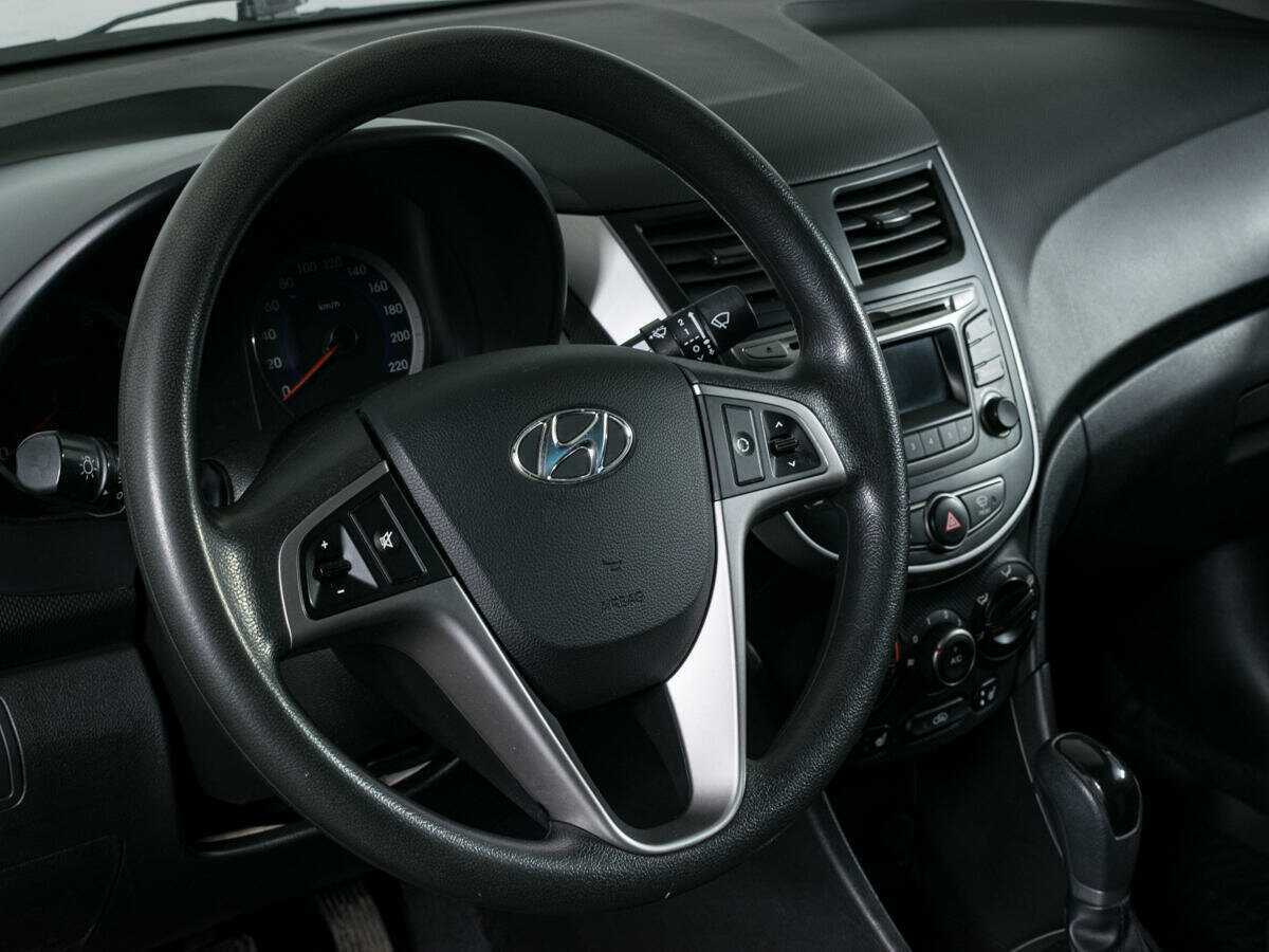 Б/У Хендай Солярис 2014 года. Фото: #13