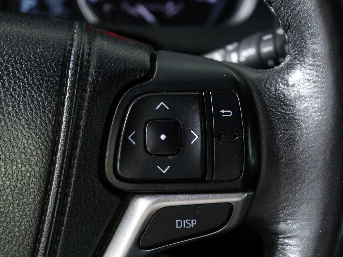 Б/У Тойота Хайлэндер 2014 года. Фото: #19