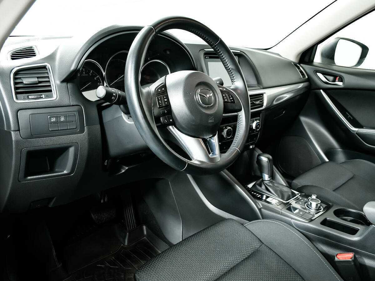 Б/У Мазда Ц-Икс-5 2016 года. Фото: #12