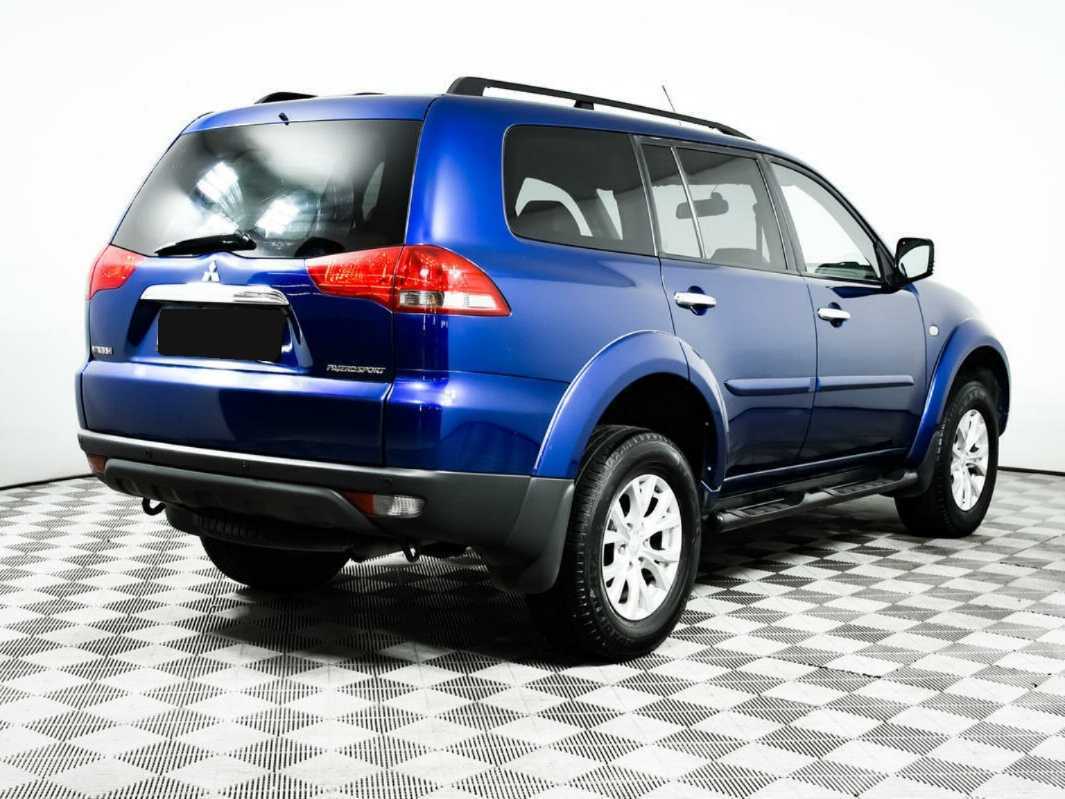 Б/У Митсубиши Паджеро Спорт 2014 года. Фото: #4