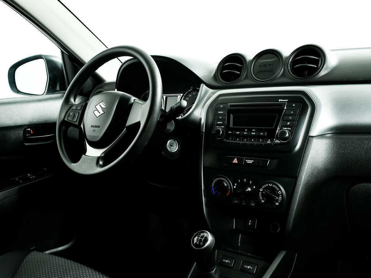 Б/У Сузуки Витара 2018 года. Фото: #8