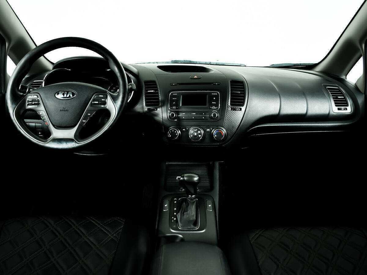 Б/У Киа Церато 2016 года. Фото: #10