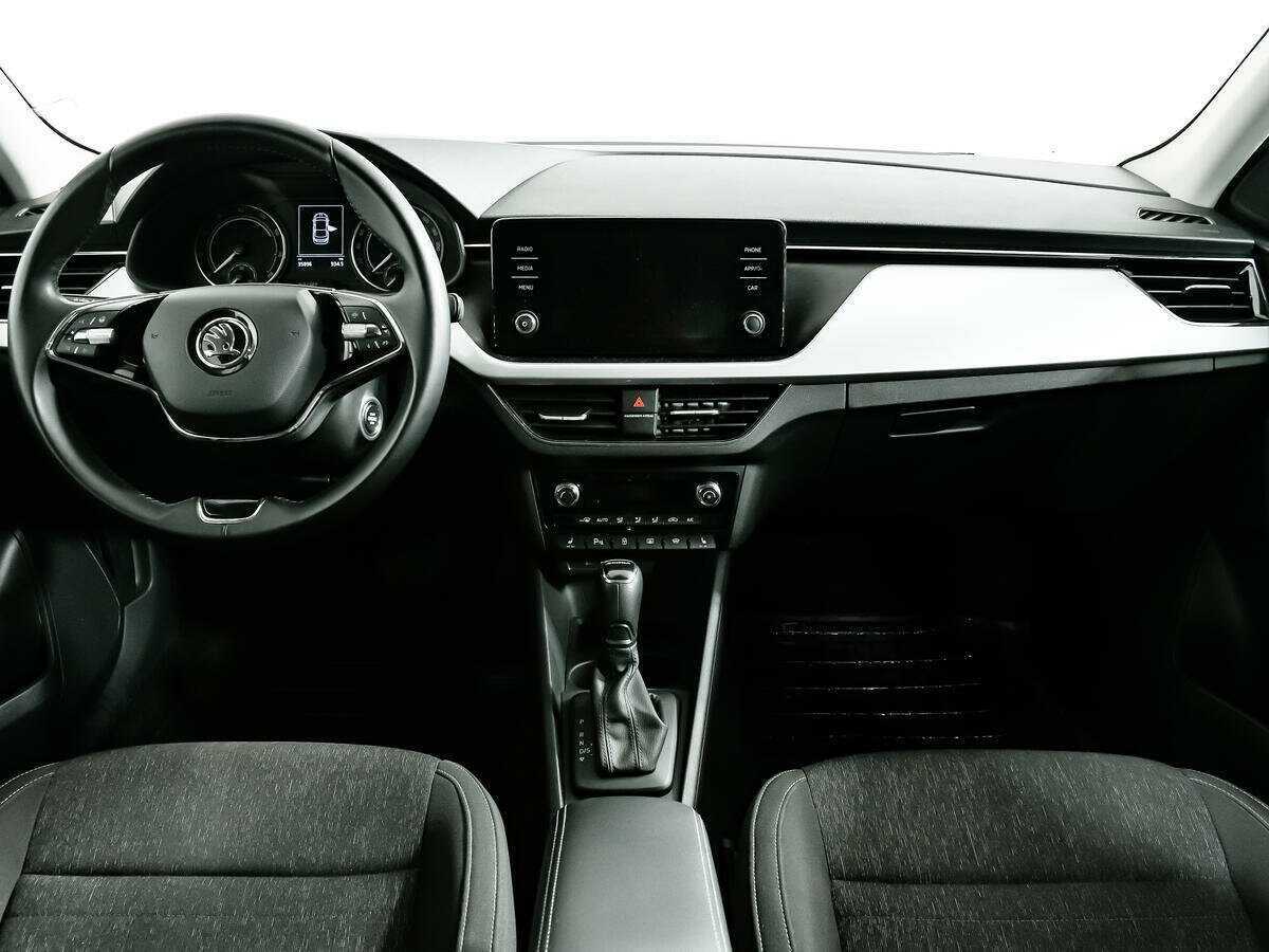 Б/У Шкода Рапид 2020 года. Фото: #10