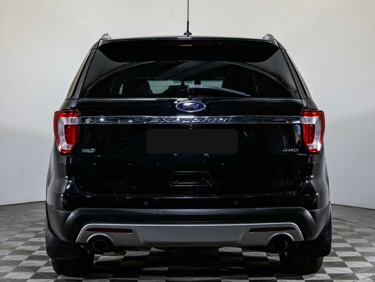 Б/У Форд Експлорер 2016 года. Фото: #5