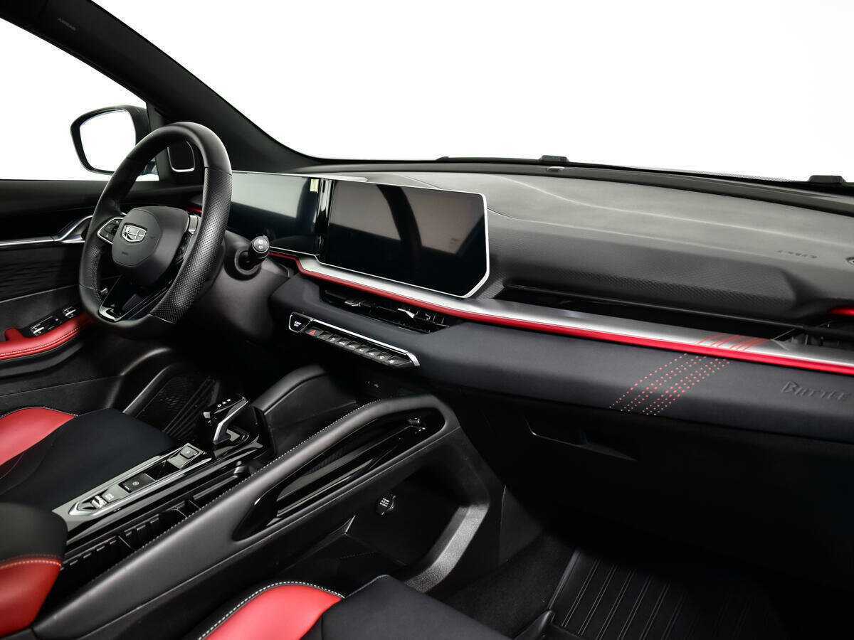 Б/У Джили Кулрэй 2023 года. Фото: #8