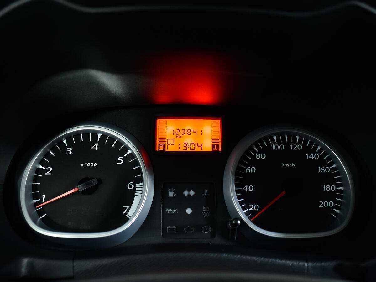 Б/У Рено Дастер 2014 года. Фото: #10