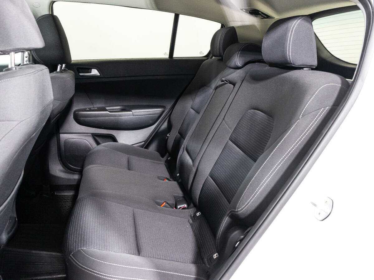 Б/У Киа Спортейдж 2018 года. Фото: #9