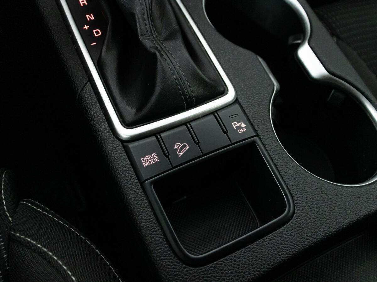 Б/У Киа Спортейдж 2018 года. Фото: #16