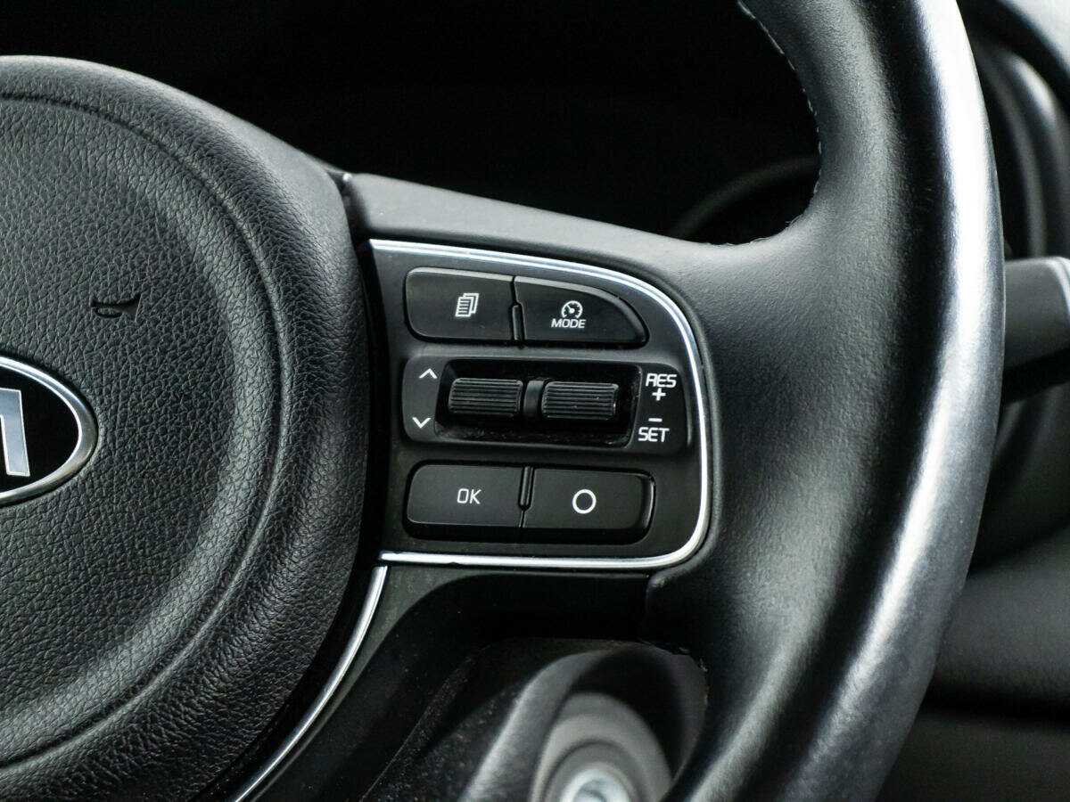 Б/У Киа Спортейдж 2018 года. Фото: #17