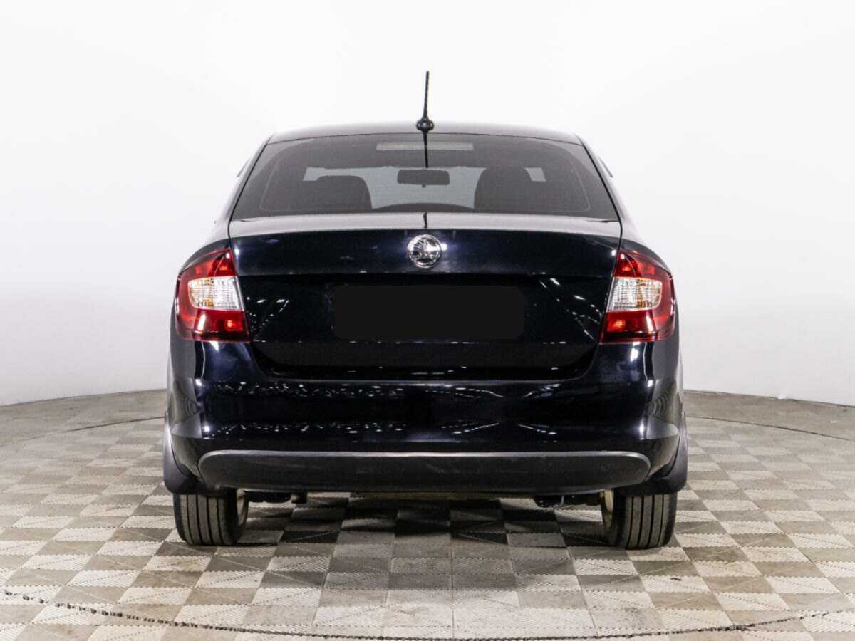 Б/У Шкода Рапид 2018 года. Фото: #5