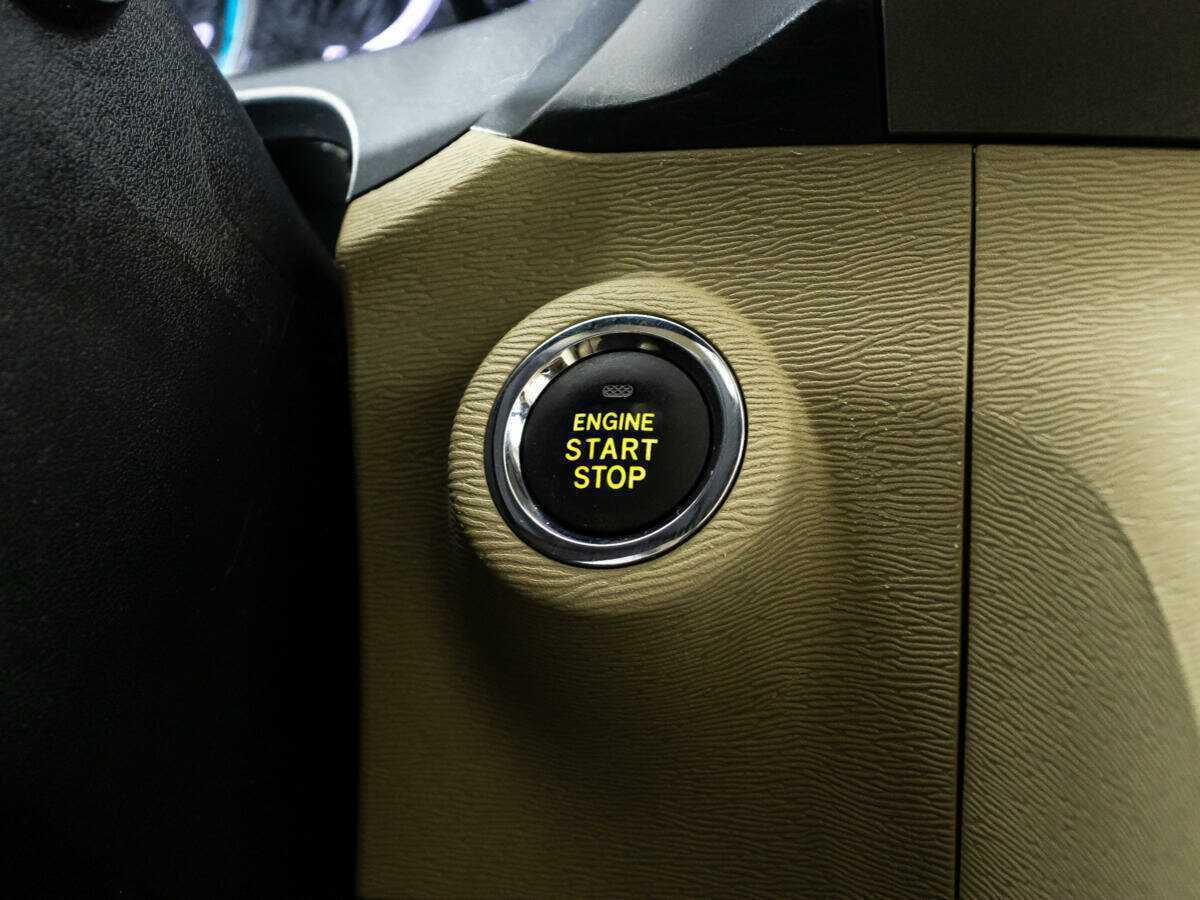 Б/У Тойота Венза 2013 года. Фото: #16