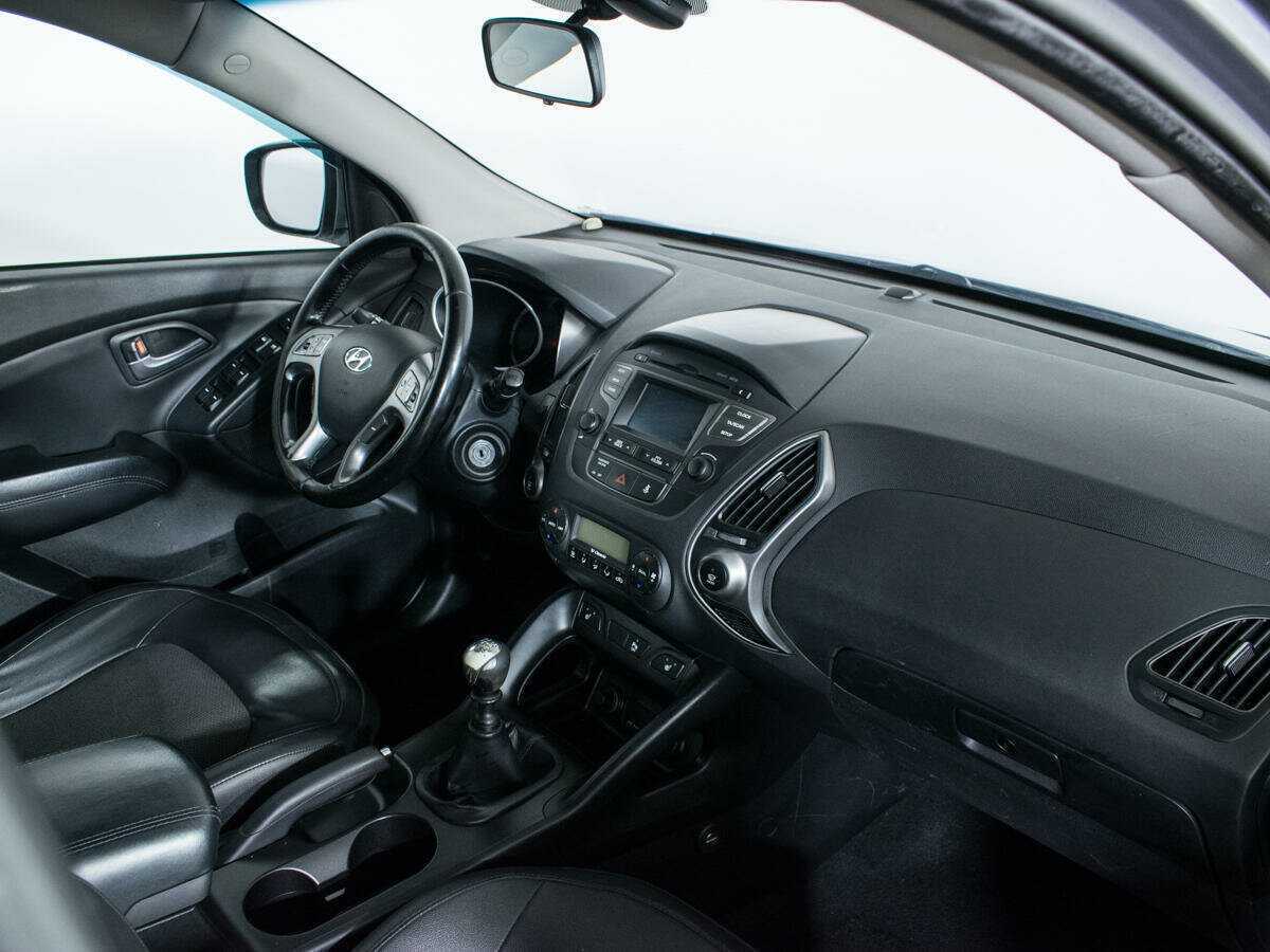 Б/У Хендай ай-икс35 2013 года. Фото: #8