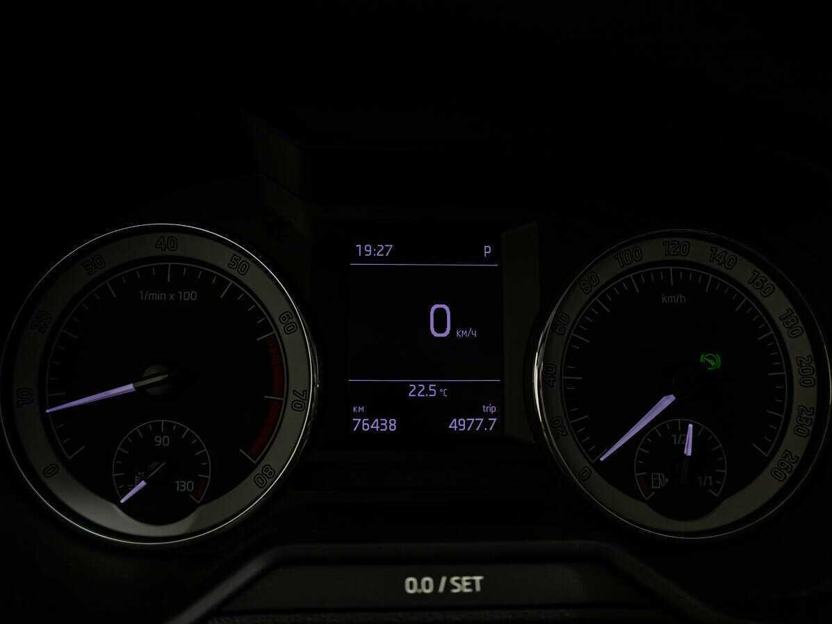 Б/У Шкода Октавия 2018 года. Фото: #14