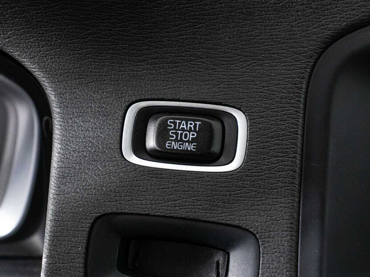 Б/У Вольво С60 2013 года. Фото: #16