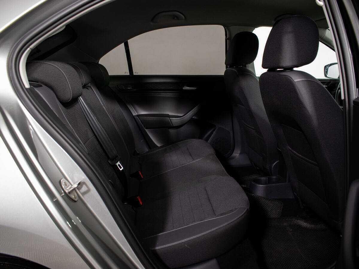 Б/У Фольксваген Поло 2022 года. Фото: #9