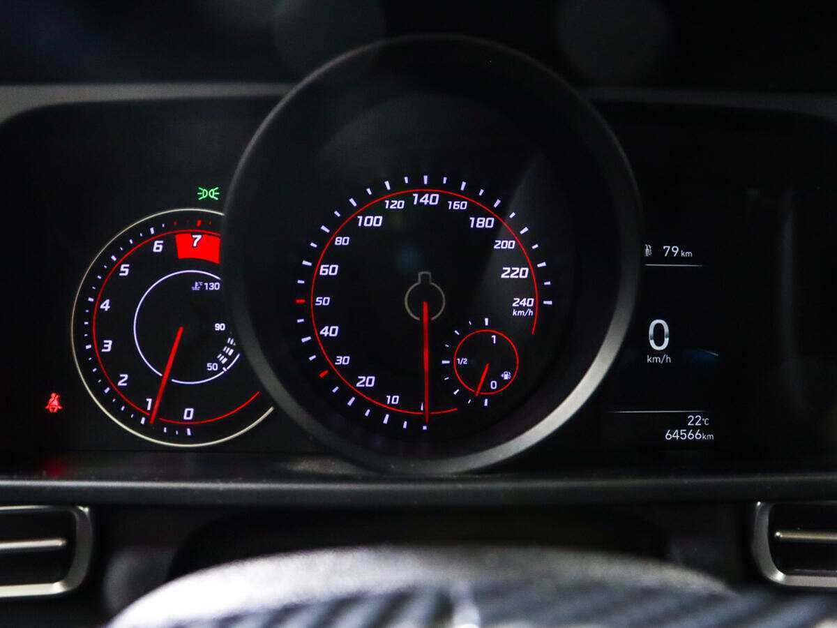 Б/У Хендай Елантра 2021 года. Фото: #10