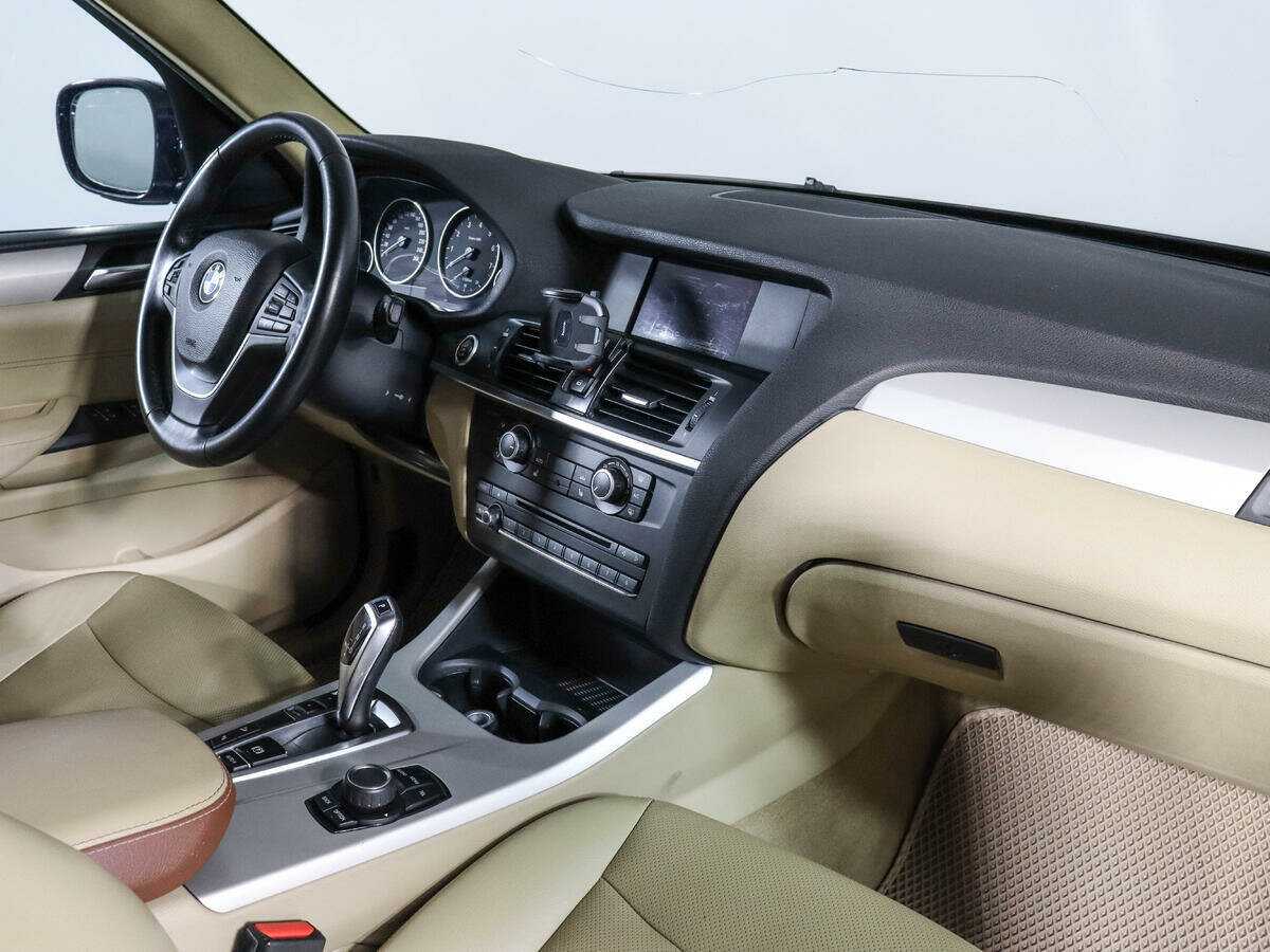 Б/У БМВ Икс3 2013 года. Фото: #6